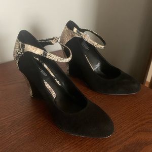 White House Black Market shoes